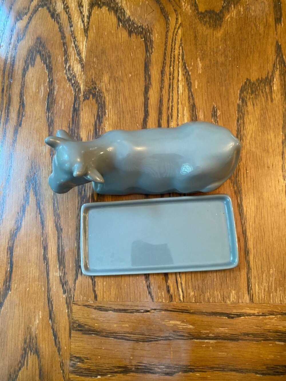 Food Network Cow Butter Dish Stoneware Farmhouse Kitchen Decor Gray - Picture 2 of 3